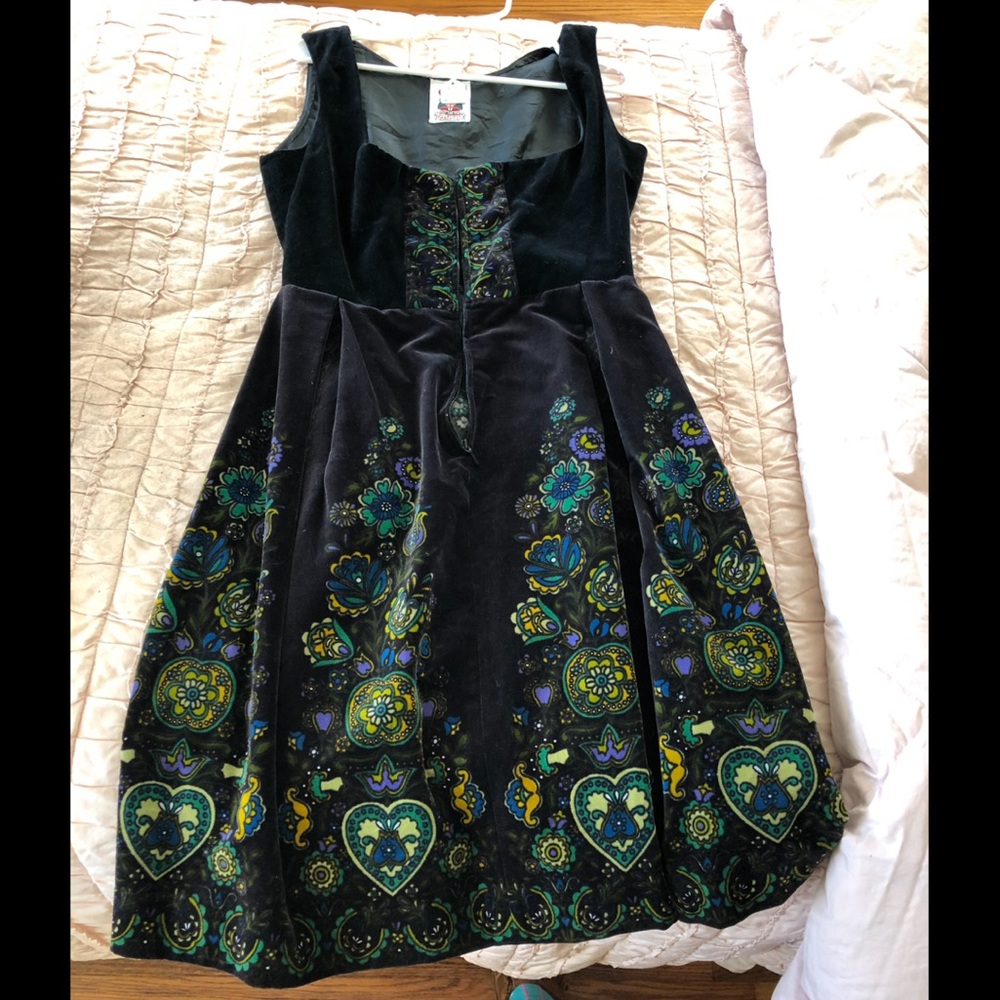German costume Velvet dirndl, zipper front